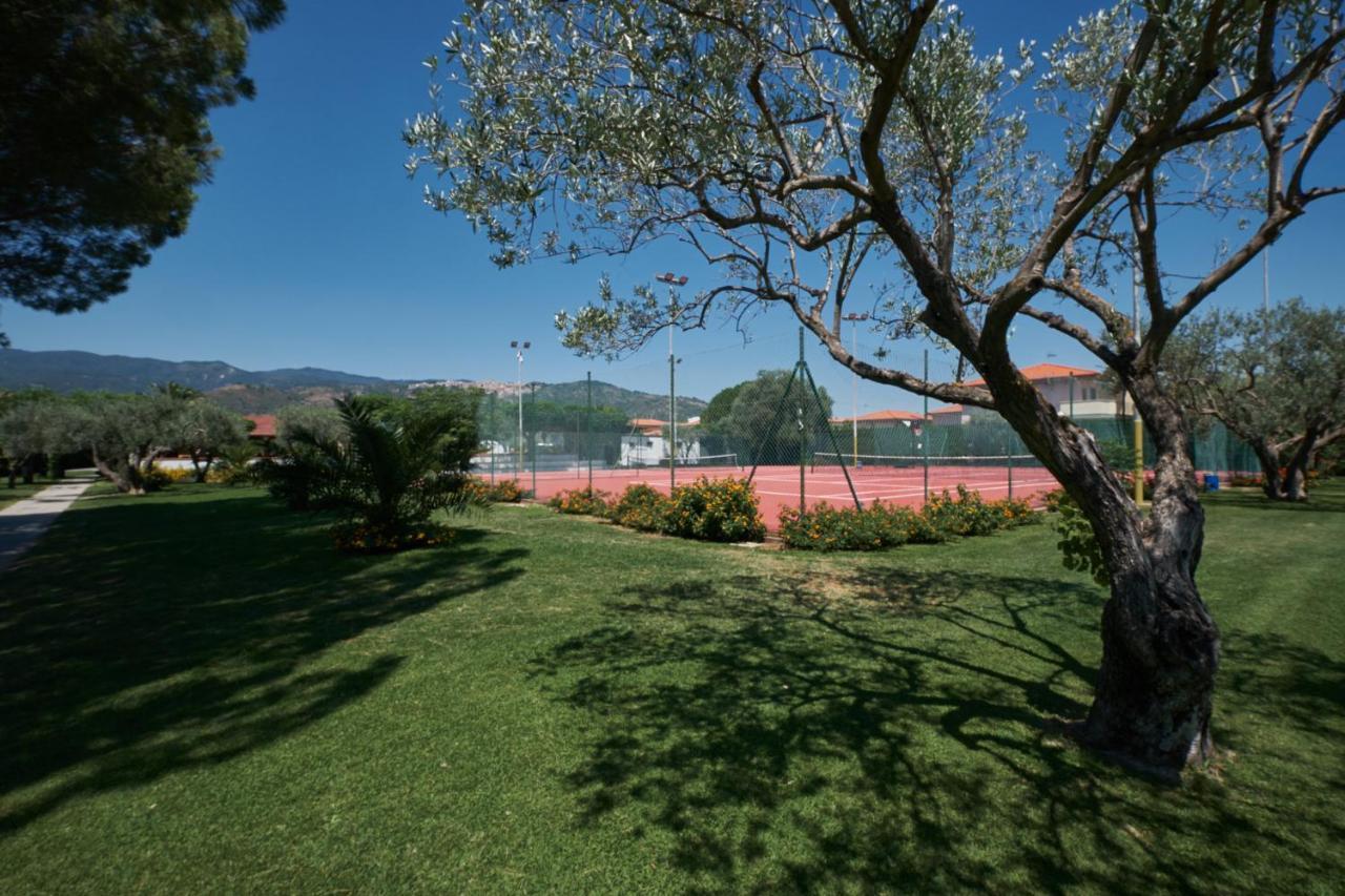 Nausicaa Village Sant'Andrea Apostolo dello Ionio Buitenkant foto